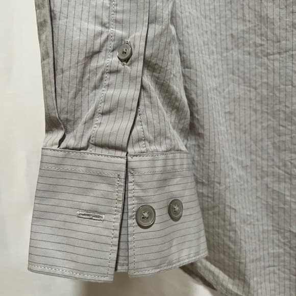 Men’s Calvin Klein Medium Button Down Casual Long Sleeves in Light Grey - Picture 6 of 12